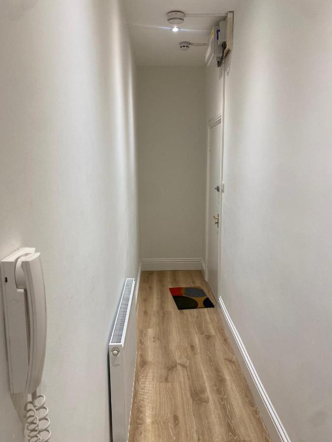 I&J Suites Лондон Экстерьер фото
